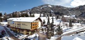 Family- und Sporthotel KÄRNTNERHOF Family- und Sporthotel KÄRNTNERHOF